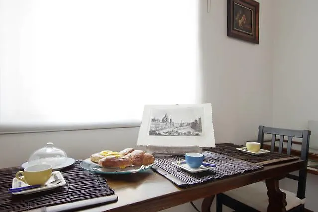 House Maximo Near Vatican Appartement